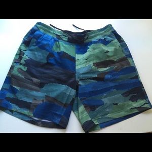 Lulu Lemon Men’s Shorts